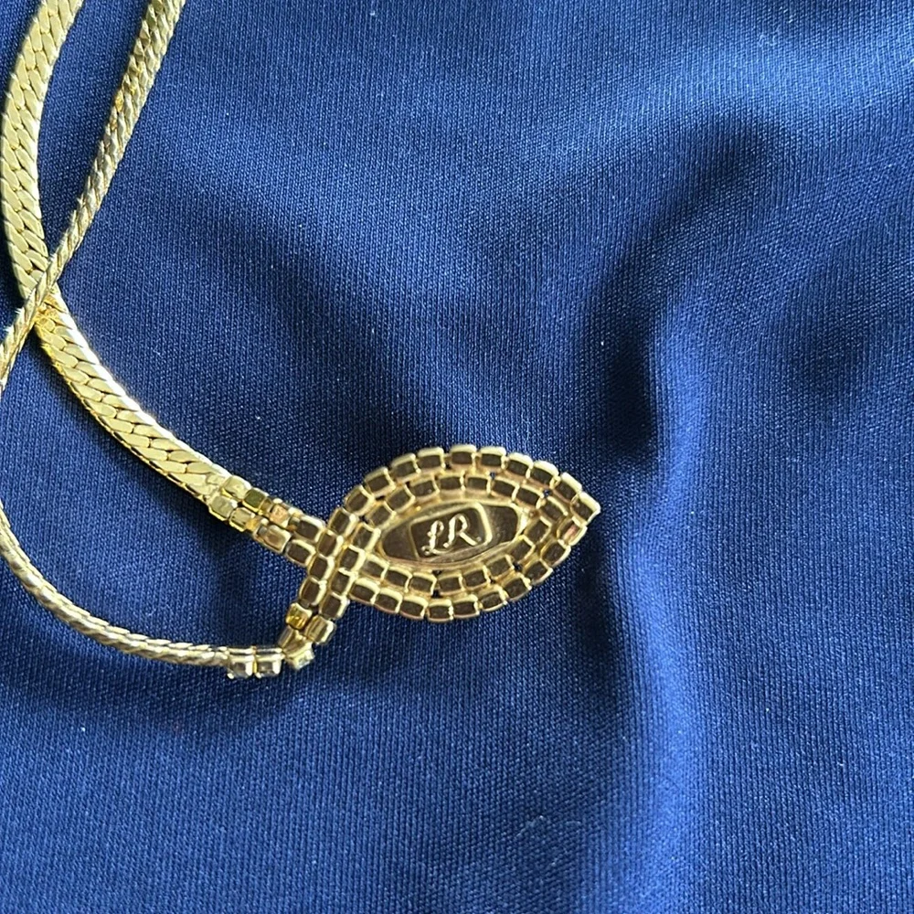 Beautiful LR Lady Remington vintage necklace - Picture 4 of 4